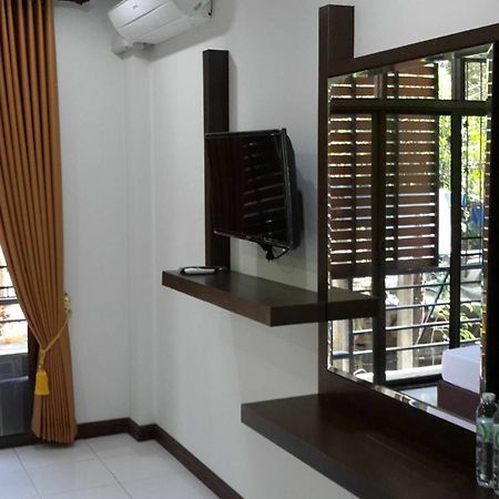 Pruksa Place Hotel Ubon Ratchathani Ngoại thất bức ảnh